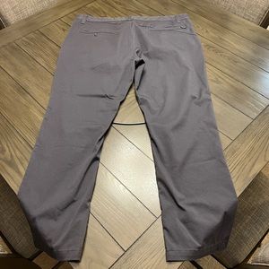 Volcom chino pants size 40